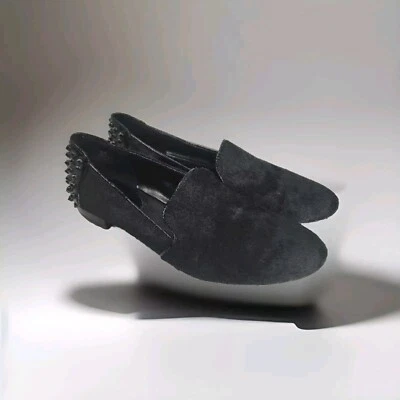 Zapatos para mujer Nine West 8,5 M negros de cuero/piel planos con detalles de clavos Foto 1 de 4