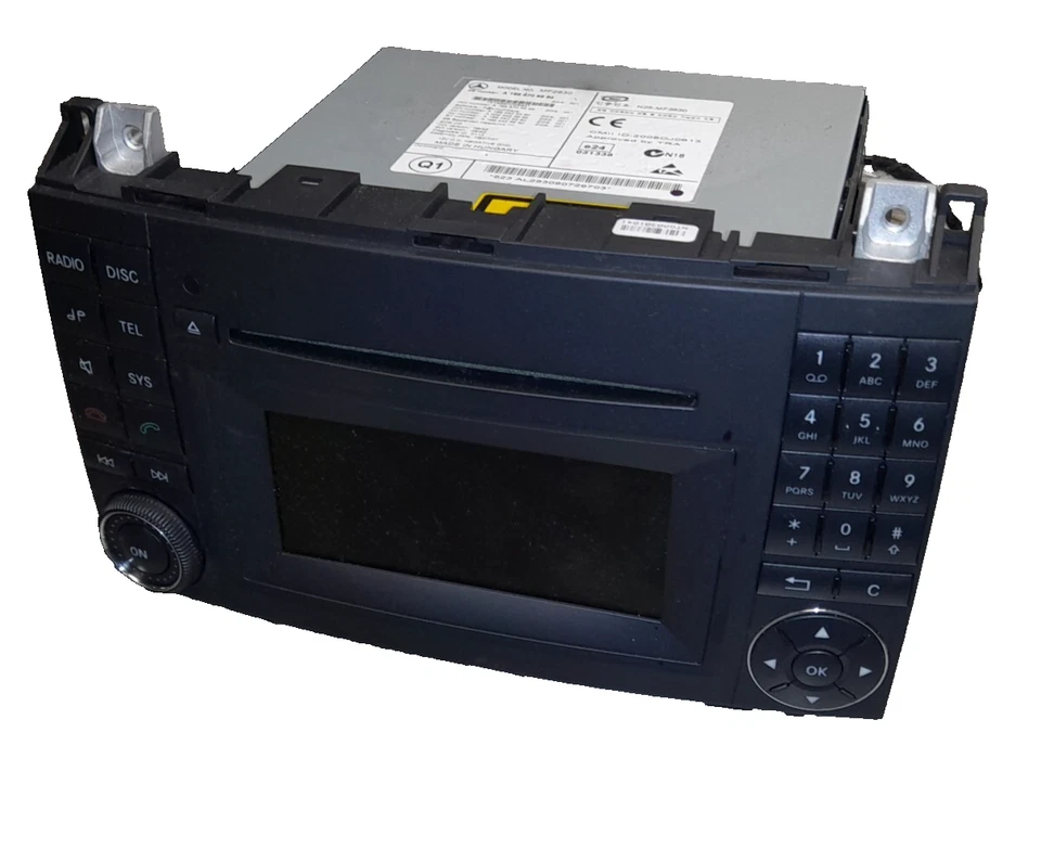 Mercedes B-Class 170 W245 Autoradio Radio CD Player A1698705894 - Immagine 1 di 4