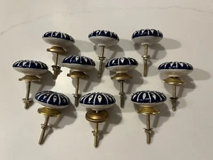 10 dunkelblau & weiß Keramik Schrankknöpfe Türen Kommoden dekorativer Griff - Bild 1 von 11