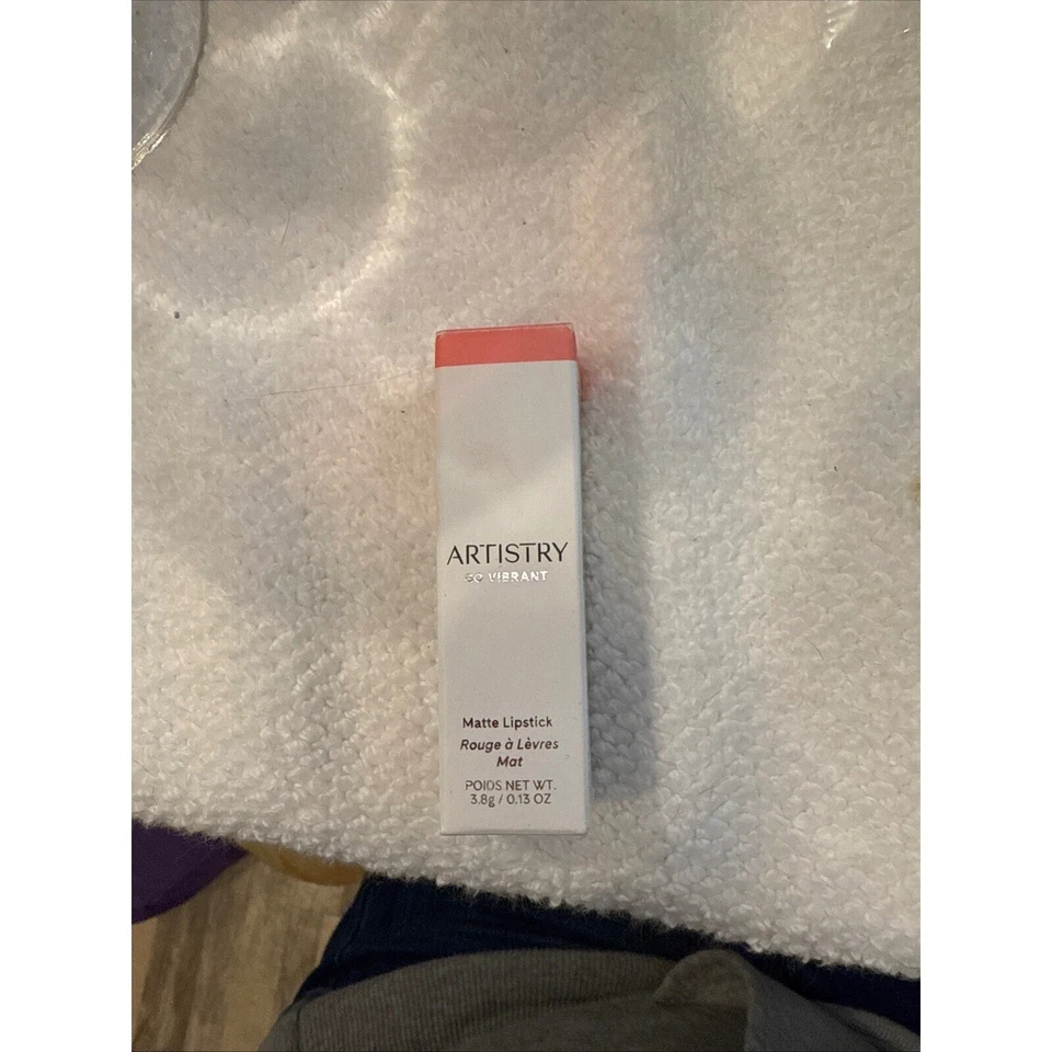 Совершенно новый! Amway Artistry Go яркая матовая помада, 207 Blush Crush 0,13 унц - Изображение 1 из 4