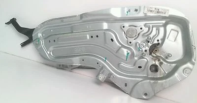 Módulo regulador trasero izquierdo Kia Forte 2011-2013 OEM 83401-1M110 Foto 1 de 4