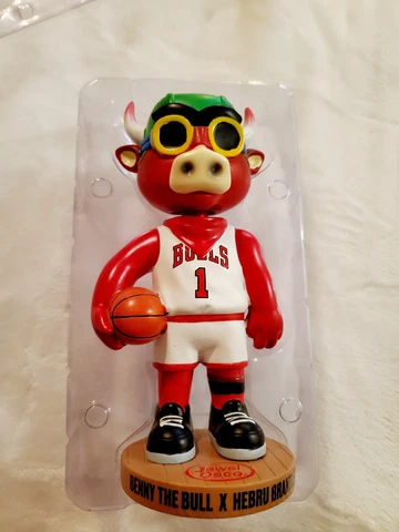 Chicago Bulls Benny the Bull Bobblehead Hebru Brand Studios Culturefly Cover