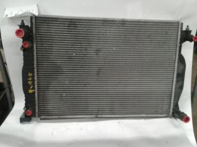 Radiator Thru VIN 400000 Excluding Convertible Fits 02-05 AUDI A4 763064 - Изображение 1 из 4