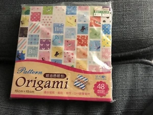 New 192 sheet pack of designed 6x6” Origami paper 48 designs - Picture 1 of 1