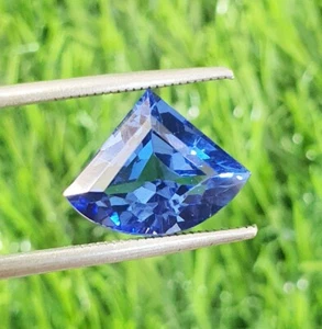 9.80 Ct Flawless Fancy Cut Lab Grown Blue Tanzanite AAA Quality Loose Gemstone - Picture 1 of 10