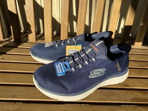Nuevo sin caja Sketchers Zapatos sin cordones para caminar Azul Marino Sin corbata Para hombres Talla 7.5 Ancho - Imagen 1 de 9