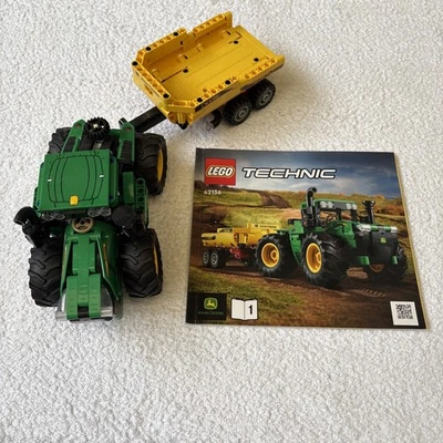 LEGO TECHNIC: John Deere 9620R 4WD Tractor (42136) - Image 1 of 4