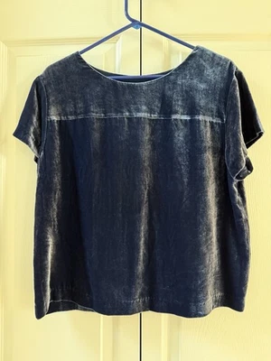 J Crew Womens 10 Velvet Top Short Sleeve Navy Blue Party - Image 1 of 4