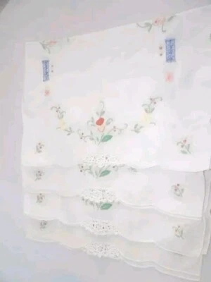 Hand Embroidered Hand Crochet Lace Set of 4 Cotton Placemats NEW 19.5" x 14" - Image 1 of 4