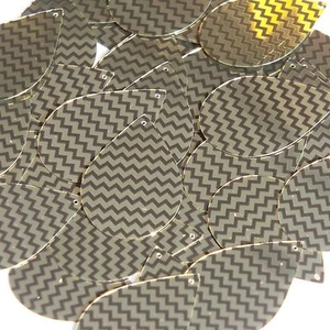 Sequin Teardrop 1.5" Gold Black Pinstripe Metallic Couture Paillettes - Picture 1 of 2
