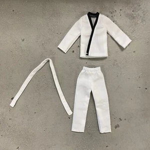 KC-KAT-WHT-S: 1/12 scale White Karate Gi uniform for 6" slim body - Picture 1 of 3