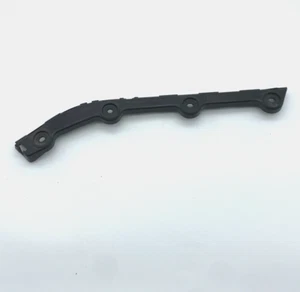 Perfil guía original Skoda 6y para parachoques trasero derecho 6Y9807376 A - Imagen 1 de 4