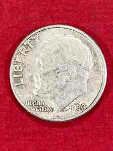 1960 D United States 10 Cent Silver Coin Circulated - Picture 1 of 2
