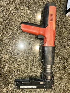 (66107-1) Hilti DX351 Powder Activated - Picture 1 of 11
