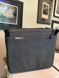 Think Tank Stash Master S Photo Cube - Foto 1 di 14