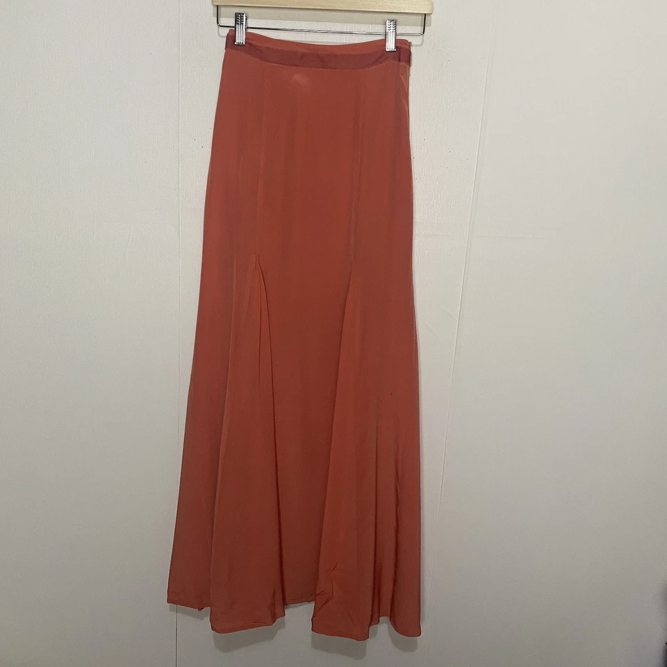Maxi falda para mujer Tory Burch coral naranja cremallera lateral talla 2. Foto 1 de 4