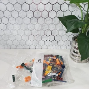 Lego Friends The Televisions Series Pack #6 749R1 Replacement Pieces SEALED - Picture 1 of 8