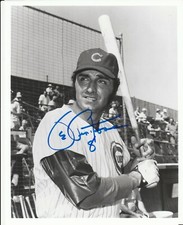 JOE PEPITONE SIGNED 8X10 B&W CHICAGO CUBS PHOTO #8 FIRST BASEMAN FAN FAVORITE
