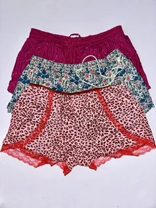 3 Pairs Victoria’s Secret Shorts Pajama Bottom Sleep Shorts Lounge Large L NWT - Picture 1 of 2