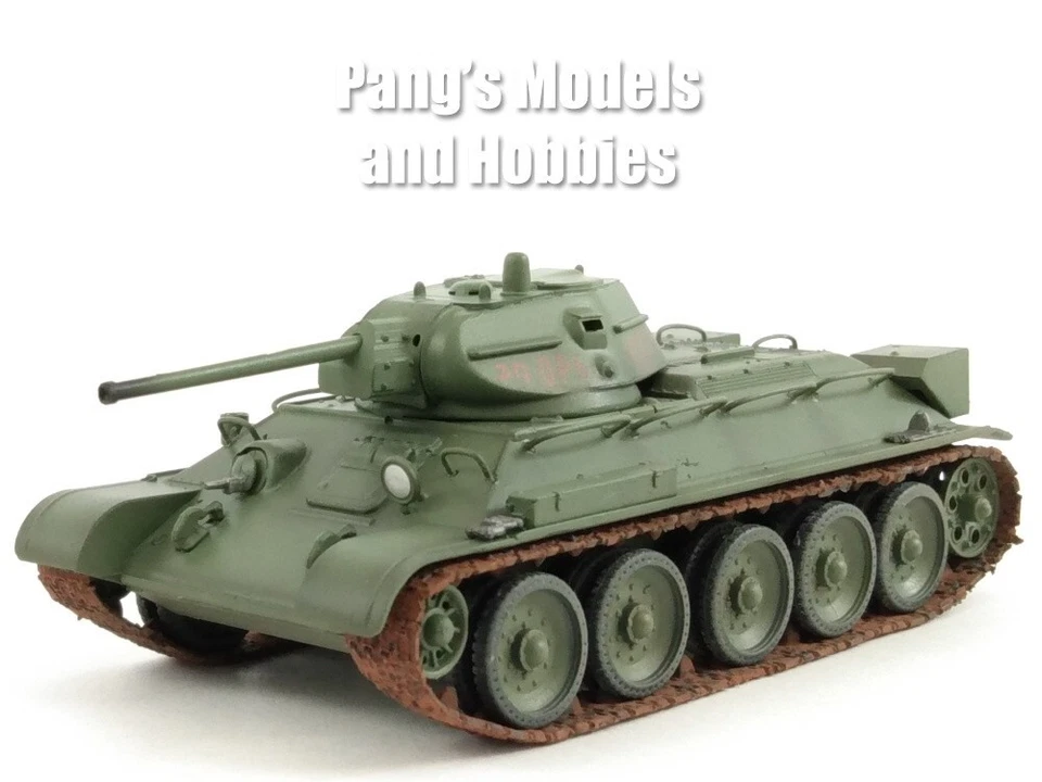 T-34 T-34/76 Russian Main Battle Tank 1942 - Green - 1/72 Scale Plastic Model - Image 1 of 4