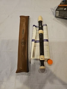 Yamaha YRS-302B11 registratore soprano con custodia e istruzioni - Foto 1 di 9
