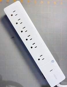 iHome 6 Steckdosen Smart Überspannungsschutz Steckdosenleiste funktioniert mit Alexa + Google Home - Bild 1 von 6