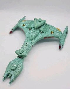 Star Trek KLINGON ATTACK BATTLE CRUISER VEHICLE SHIP playmates 1993 A90 - Picture 1 of 7
