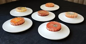 6 Crate And Barrel White Round Saucer Tea Light Holders w Yankee Candle Tarts - Picture 1 of 6