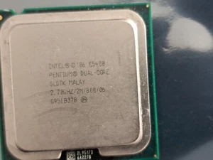 Intel Pentium Dual-Core 2.70 GHz/2M/800 MHz CPU E5400 Q951B378 Processor SLGTK - Photo 1/7