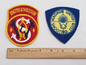 Lotto patch vintage Smith & Wesson & Magnum United Shooting Club - Foto 1 di 2