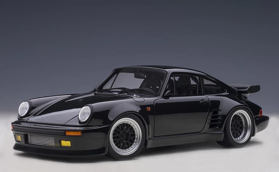 AUTOart 78158 - 1/18 Porsche 911 (930) Turbo Wangan Modello Composito - Nuovo - Immagine 1 di 1