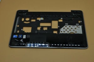 Toshiba Satellite A500 Series AP0770004N0 Reposamanos w / Touchpad -40A - Imagen 1 de 3