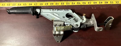 BMW 320I 328I 2012-2016 freno de estacionamiento montaje de manija de emergencia 6799101 OEM Foto 1 de 4