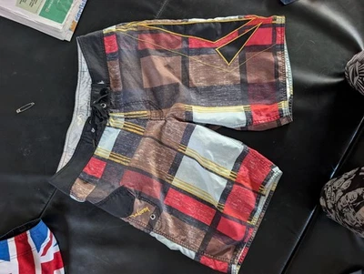 Volcom Board Shorts Mens 33  Swimming Trunks Surf - Image 1 of 2