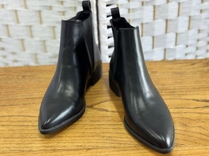 "BETTS"WOMENS *TRIP* SIZE"8"BLACK LEATHER LOOK ANKLE BOOTS~BNWOB* - Picture 1 of 9