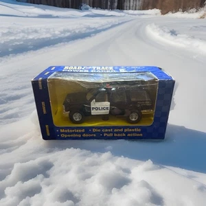 Vintage Maisto Road & Truck Power Racer Police K-9 SUV-DIecast Motorized Ford - Picture 1 of 7