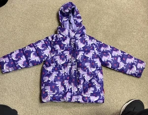 OneKid Road Coat 4 Kleinkind Autositz sicherer Mantel, rosa lila Dinosaurier Winter - Bild 1 von 5