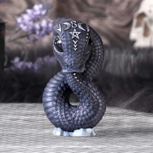Figura Ouroboros Oculto Gótico Brujería Serpiente Culto Cuties de Némesis Ahora - Imagen 1 de 8