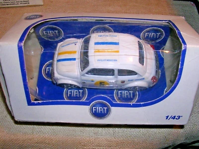 FIAT 500 - DONATI ASSICURA - BIANCO - WHITE -  BURAGO  1/43 - Immagine 1 di 2