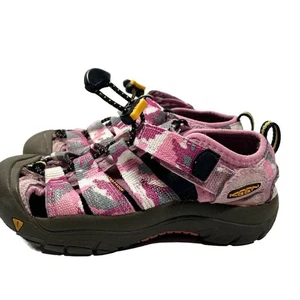 Scarpe Keen Newport H2 rosa mimetiche per bambini taglia 13 campeggio escursioni comode attive - Foto 1 di 6