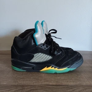 Nike Scarpe da Ginnastica Ragazzo Air Jordan 5 440888-047 Nero Taglia 5.0Y. NO SOLETTE. - Foto 1 di 9