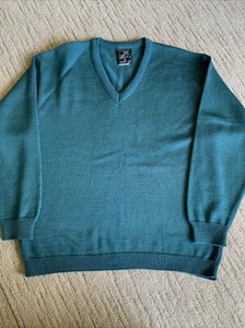 OZ Knits Women’s Vintage Wool Acrylic Jumper Green Size Small V Neck - Picture 1 of 3