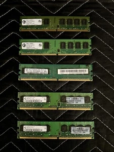 PC RAM DDR2 Lot of 5 - CMP800PC2048.01 , M378T2863QZS-CF7 , HYS64T64000HU-3S-B - Picture 1 of 3