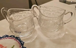 Vintage Fostoria Etched Ornate Floral Pattern Creamer & Sugar Vintage Glass Set - Picture 1 of 9