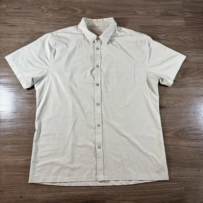Vuori Men’s XL Short Sleeve Bridge Button Down Polka Dot Pocket Casual Shirt - Image 1 of 4