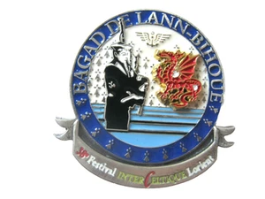 INSIGNE EMAIL DE LA MARINE NATIONALE LA MUSIQUE BAGAD DE LANN BIHOUE LORIENT - Picture 1 of 2