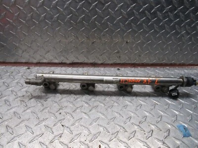 Jaguar XF 2011 motor pasajero derecho riel de combustible Bosch 8W93-9G774-AF CF33V Foto 1 de 4