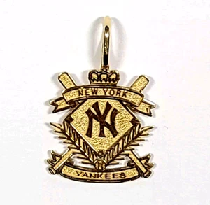 Michael Anthony 14k Yellow Gold New York Yankees Pendant - Picture 1 of 3