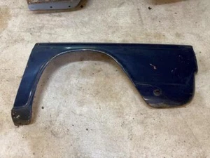 Triumph TR4 Kotflügel hinten links - Bild 1 von 4