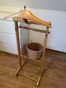 Kleiderständer/ Butler - Holz (Natur) - Mit Rollen - ANTIK - Bild 1 von 2